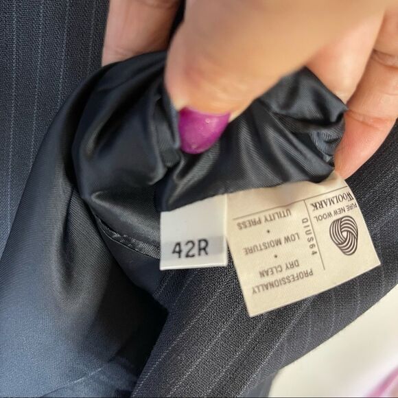 SALE! Hart Schaffner Marx Bluish Gray Tuxedo Set - Picture 8 of 12